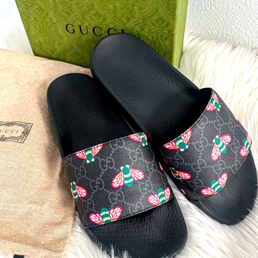 Gucci Supreme slides 7.5